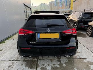 Mercedes A-klasse 250 e Luxury Line PLUG IN HYBRID -AMG-PANO-CAMERA-NAVI picture 7