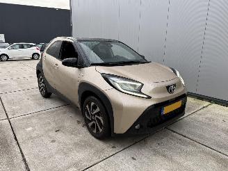 Toyota Aygo X  1.0 vvt Pulse 53 kw AUTOMAAT-NAVI-CAMERA picture 2