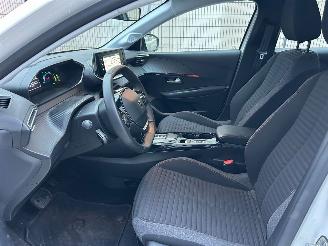 Peugeot 208 EV 50 kWh -NAVI-CLIMA-ACTIERADIUS 362 KM picture 10