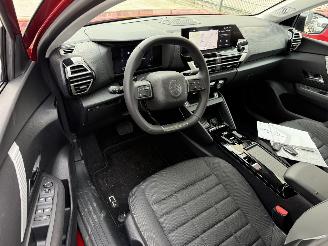 Citroën C4 1.2 HYBRID 136 Buss  AUTOMAAT -CAMERA-NAVI-CLIMA picture 3