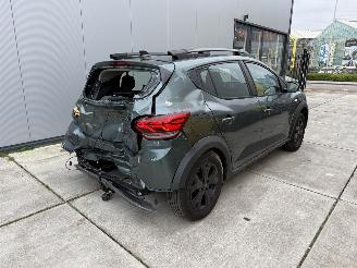 Dacia Sandero 1.1 TCE 110 Extreme -NAVI-PDC picture 5