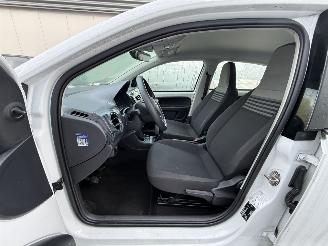 Volkswagen Up! 1.0 AIRCO - LED picture 9