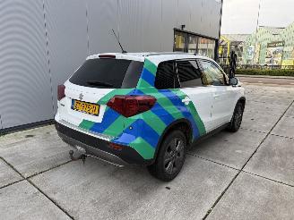 Suzuki Vitara 1.4 Boosterjet Allgrip Select 4X4 140PK AUTOMAAT - CAMERA picture 5