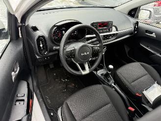 Kia Picanto 1.0 DPI Comfortline picture 3