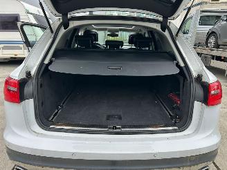 Audi A6 allroad 3.0 TDI Premium Edition NAVI-LEDER-PDC-PANO-VASTE PRIJS !! picture 12