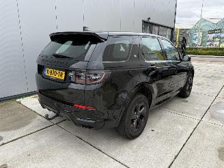 Land Rover Discovery Sport P300e 1.5 HSE 4X4 PLUG IN HYBRID -PANO-CAMERA-NAVI-LEDER picture 5