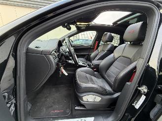 Porsche Macan 3.0 GTS 360PK - PANO - LED - NAVI - LUCHTVERING picture 8