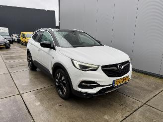krockskadad bil auto Opel Grandland X 1.2 TURBO ULTIMATE - AUTOMAAT - NAVI - KEYLESS 2019/10