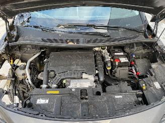 Peugeot 3008 1.2  Pure Tech Allure -NAVI-PDC-CAMERA picture 20