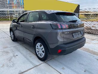 Peugeot 3008 1.2  Pure Tech Allure -NAVI-PDC-CAMERA picture 4