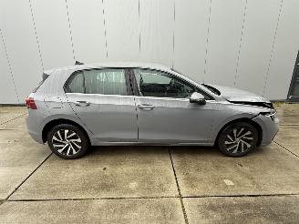 Volkswagen Golf 1.4 eHYBRID PHEV STYLE 204 PK0NAVI-IQ LICHT-PDC picture 7