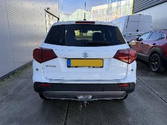 Suzuki Vitara 1.4 Boosterjet AllGrip Select 4X4 CAMERA - NAVI - LED picture 8