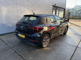 Volkswagen Polo 1.0TSI LIFE NAVI - AIRCO - LED picture 5