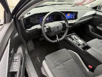 Opel Astra Sports Tourer 1.6 Hybrid Level2 PHEV picture 3