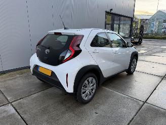Toyota Aygo X 1.0 VVT-i MT Play CAMERA-AIRCO picture 5