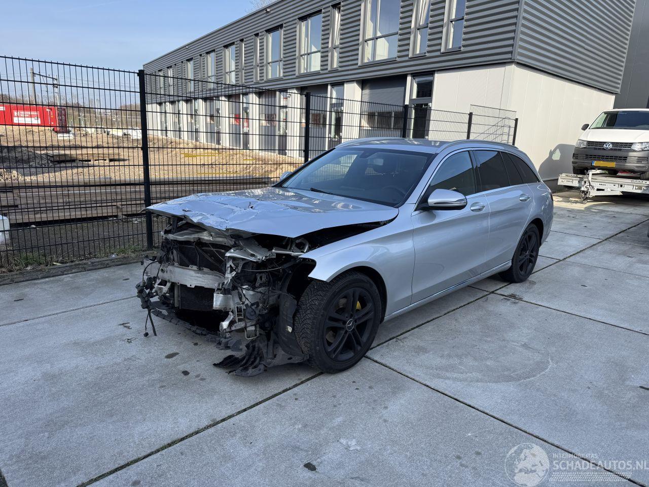 Mercedes C-klasse 180 d Premium Plus Pack -AUTOMAAT-NAVI-LEDER