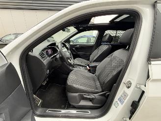 Volkswagen Tiguan 1.4 TSI e-HYBRID PHEV R-LINE Business + PANO-360 CAMERA-KEYLESS picture 9