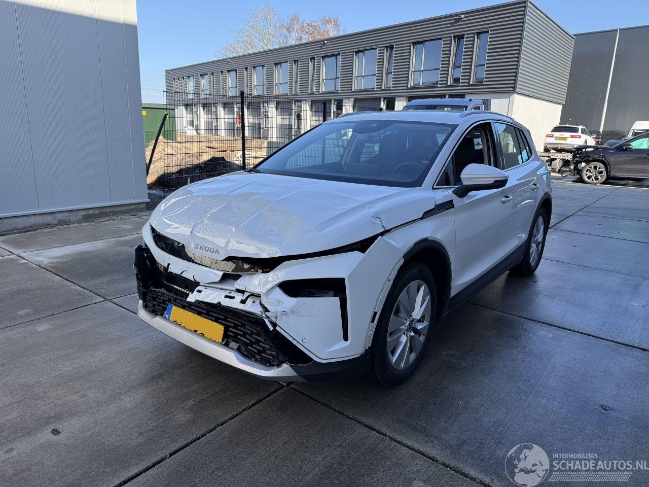 Skoda Elroq 85 Business Edition 286 PK -NAVI-CAMERA- ACTIERADIUS 572 Km !!