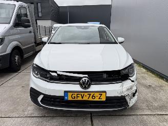 Volkswagen Polo 1.0 TSI LIFE EDITION -CAMERA-PDC-NAVI picture 12