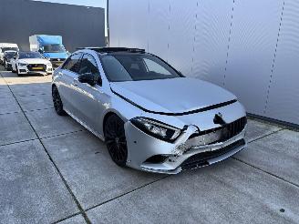 Mercedes A-klasse 200 Business Solution AMG-PANO-NAVI-PDC picture 2
