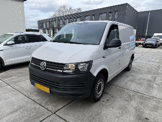 Avarii autoturisme Volkswagen Transporter 2.0 TDI COMFORTLINE -AIRCO-PDC 2019/5