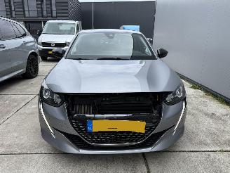 Peugeot 208 1.2 PureTech Allure Pack -NAVI-PDC-CAMERA picture 12