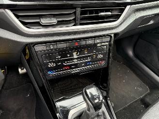 Volkswagen T-Roc 1.5 TSI R-LINE -DSG-PANO-CAMERA-KEYLESS picture 20