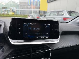 Peugeot 208 1.2 PueTech Allure Pack -NAVI-CAMERA-PDC picture 16