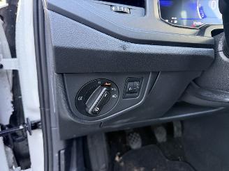 Volkswagen Polo 1.0 MPI  80 PK-PDC-CRUISE picture 15