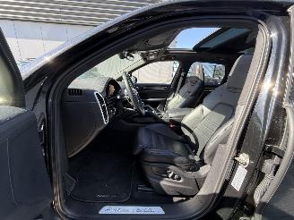 Porsche Cayenne 3.0 E-Hybrid Platinum Edition PANO - BOSE - KEYLESS picture 8