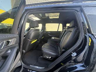 BMW X7 xDrive 40i High EXE -PANO-HEAD UP- 360 CAMERA-4 WIEL BESTURING picture 9