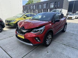 Renault Captur 1.0 TCe 100 Bi-Fuel Intens PANO - NAVI - LED - CAMERA picture 1