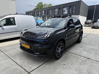 Schadeauto Lynk & Co 01 1.5 PHEV -PANO-360 CAMERA-NAVI-PDC 2023/2