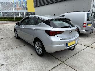 Opel Astra 1.2 Blits Elegance -NAVI-CAMERA-KEYLESS-PDC picture 4