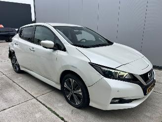 Nissan Leaf CONNECTA 40 kWh-CAMERA-PDC-NAVI-STOELVERWARMING picture 6