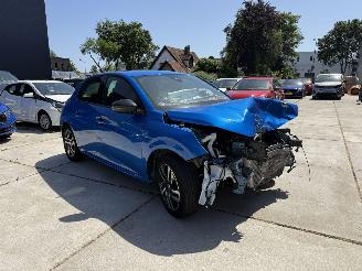 Peugeot 208 1.2 Puretech 100 Allure picture 2