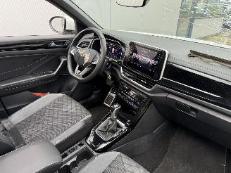 Volkswagen T-Roc 1.5 TSI R-LINE DSG -PANO-NAVI-CAMERA-PDC picture 6