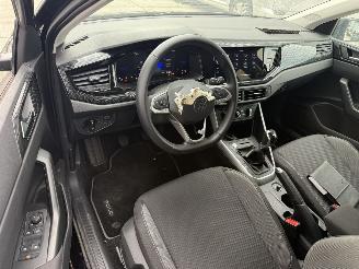 Volkswagen Polo 1.0 TSI Edition -CAMERA-PDC-CRUISE picture 3