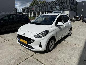 Unfallwagen Hyundai I-10 1.0 Comfort   AIRCO-PDC-CRUISE 2023/2