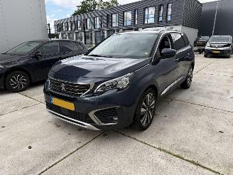 krockskadad bil auto Peugeot 5008 1.2 PureTech Bleu Lease Premium -CAMERA-NAVI-LEDER-CRUISE 2019/1