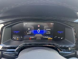 Volkswagen Taigo 1.0 TSI Life EDITION-NAVI-PDC-CAMERA-KEYLESS picture 20