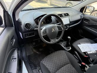 Mitsubishi Space-star 1.2 Cool+ AIRCO - CENTRAAL picture 3