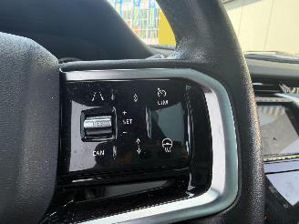 Land Rover Discovery Sport P300e 1.5 R-Dynamic SE PANO - CAMERA - LED - KEYLESS picture 17