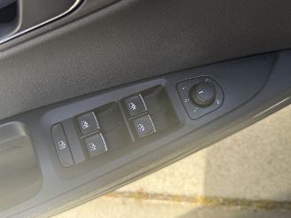 Seat Leon ST 1.4 EcoTSI FR Connect PANO - CAMERA - NAVI picture 18