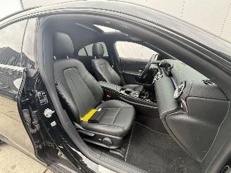 Mercedes Cla-klasse 180 LUXURY LINE PANO - SFEER - NAVI - CAMERA - LED - KEYLESS picture 11