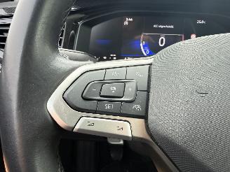 Volkswagen Polo 1.0TSI LIFE 95PK - NAVI - CAMERA - LED picture 16