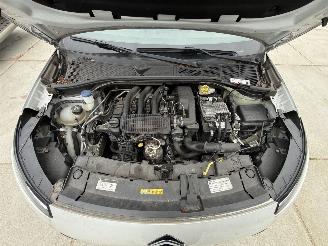 Citroën C4 cactus 1.2 e-VTi Business AUTOMAAT picture 11