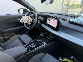 Audi Q3 1.5 e-hybrid S-Edition 272PK - MATRIX - 360 - KEYLESS picture 6