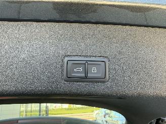 Audi Q3 1.5 e-hybrid S-Edition 272PK - MATRIX - 360 - KEYLESS picture 11