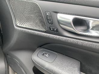 Volvo V-60 2.0 D4 Inscription-PANO-AUTOMAAT-LEDER-CAMERA-NAVI picture 10